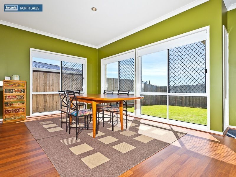 15 Chrysler Parade, North Lakes QLD 4509