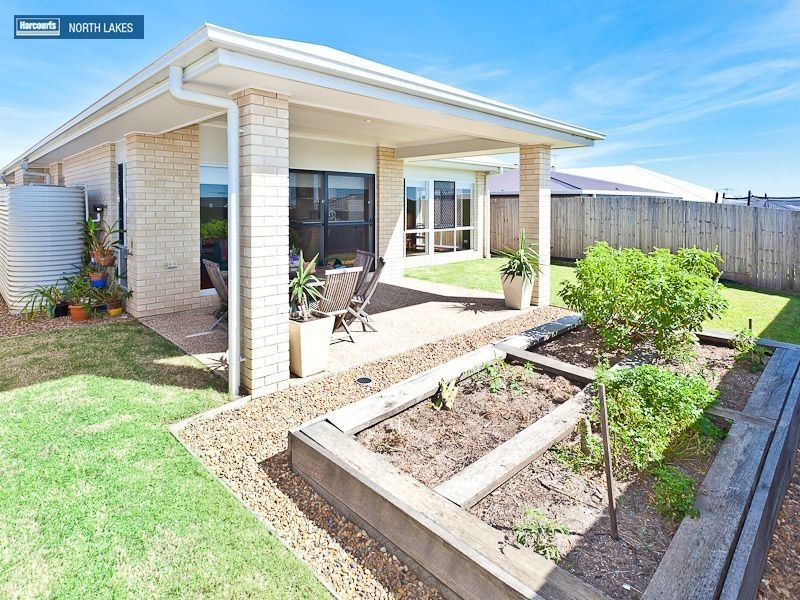 15 Chrysler Parade, North Lakes QLD 4509