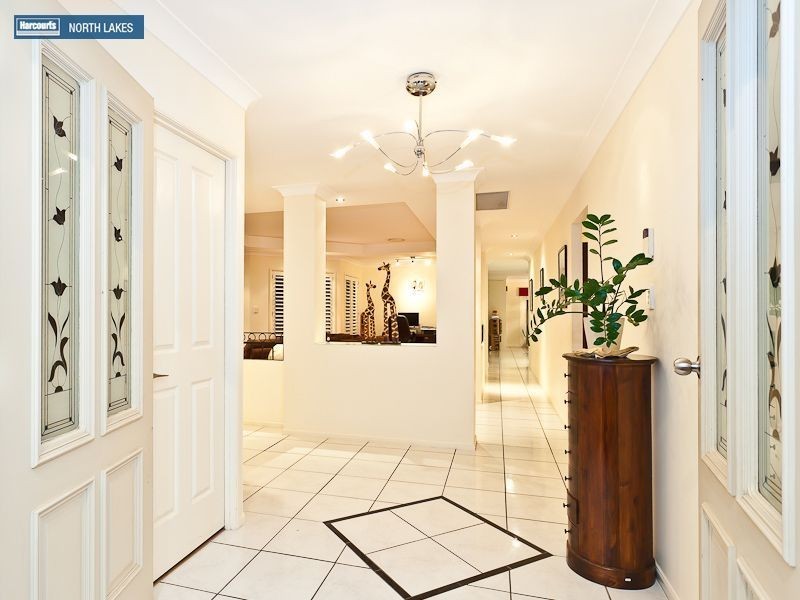 2 Peron Crescent, North Lakes QLD 4509