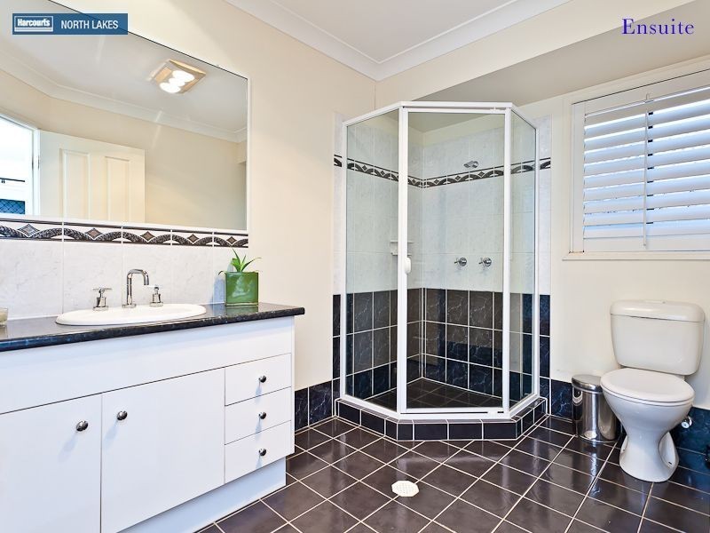 2 Peron Crescent, North Lakes QLD 4509