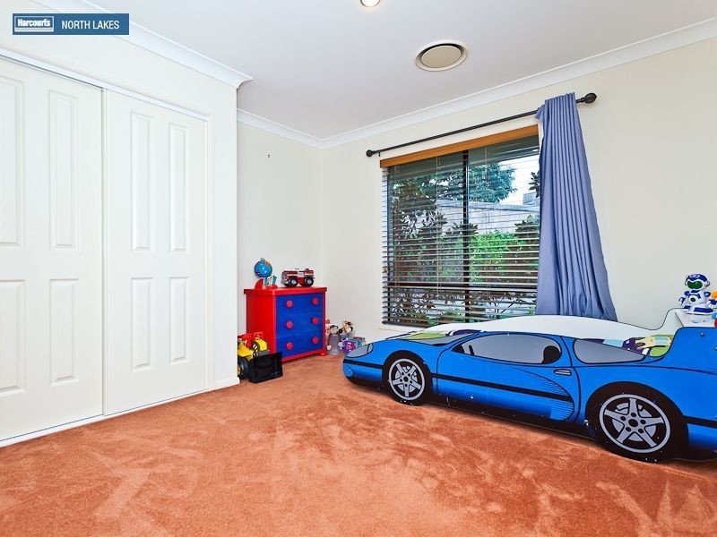 2 Peron Crescent, North Lakes QLD 4509