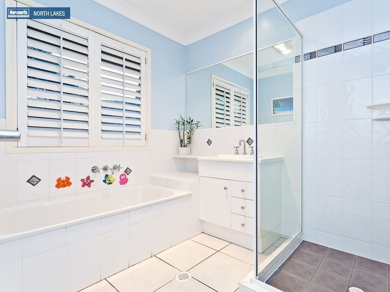 2 Peron Crescent, North Lakes QLD 4509