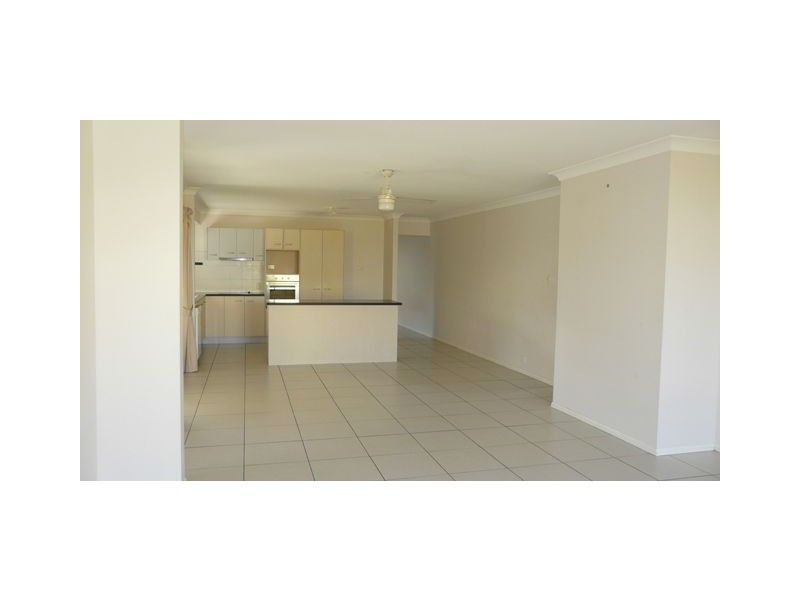 21 Bridgeport Drive, North Lakes QLD 4509