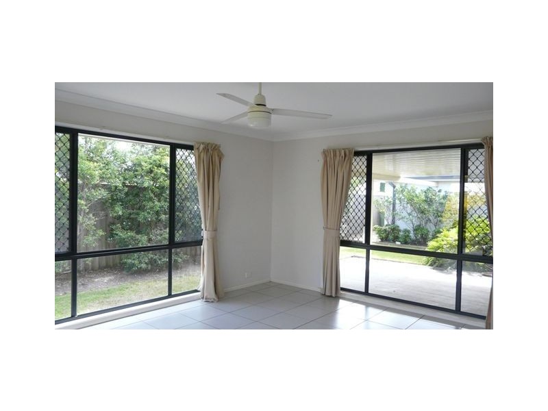 21 Bridgeport Drive, North Lakes QLD 4509