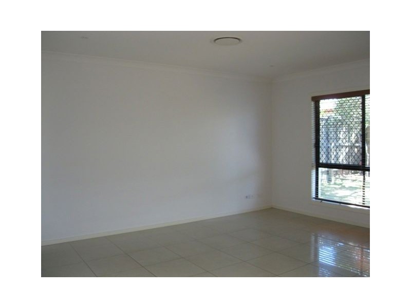 5 Wallaroo Circuit, North Lakes QLD 4509