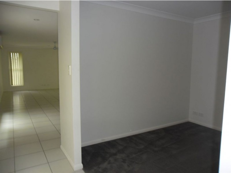 6 Franklin Street, North Lakes QLD 4509