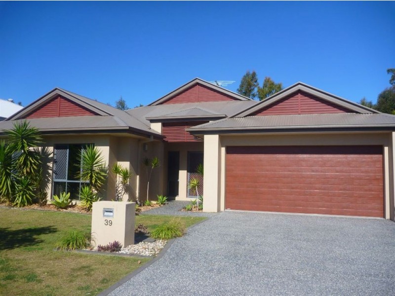 39 whitecedar CCT, North Lakes QLD 4509