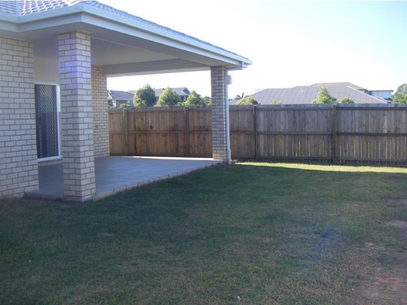 24 Rawlins Crescent, North Lakes QLD 4509