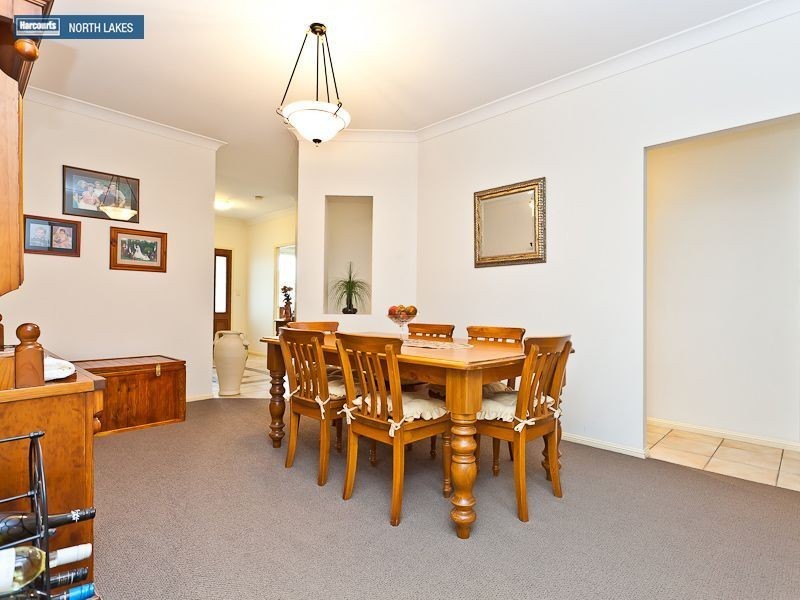 32 Chilton Crescent, North Lakes QLD 4509