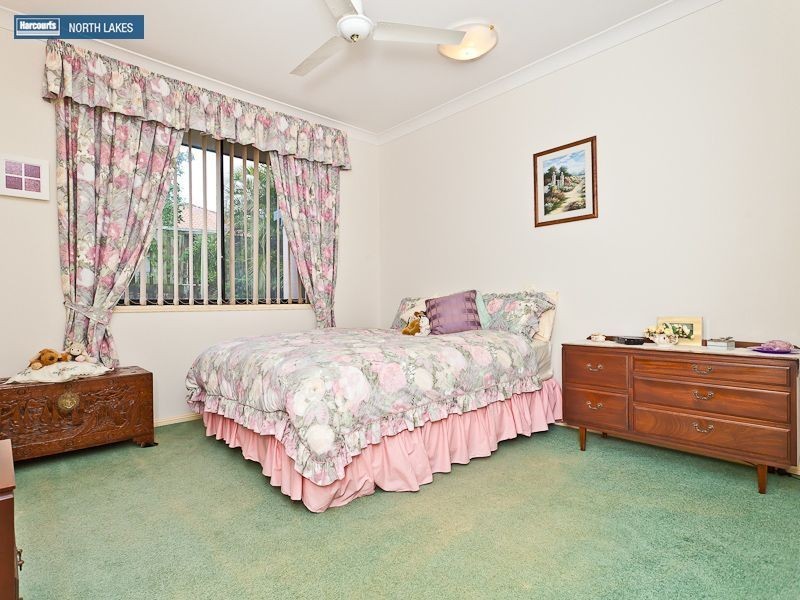 32 Chilton Crescent, North Lakes QLD 4509