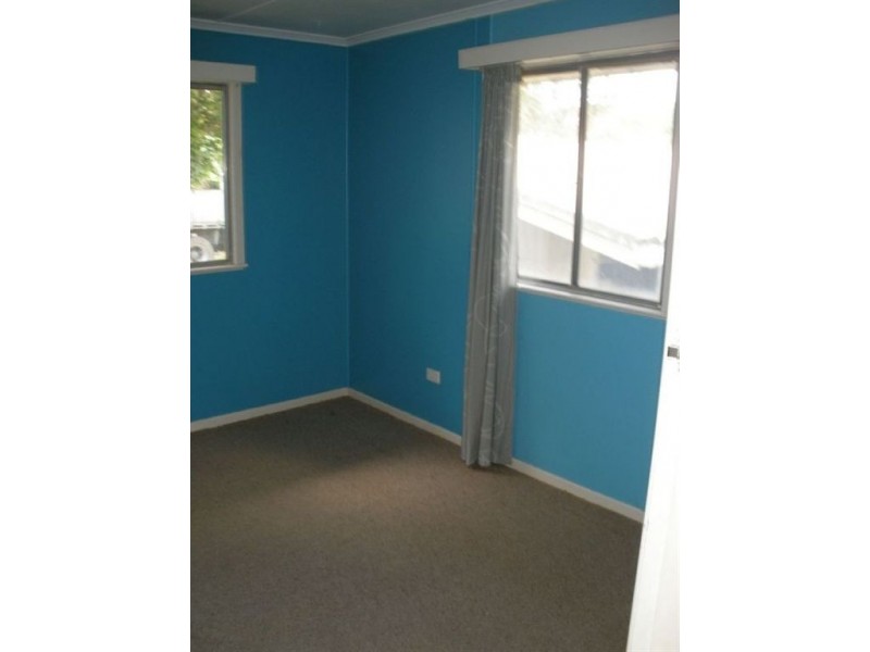 16 Old Gympie Road, Kallangur QLD 4503
