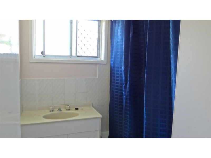 1 Dumbarton Drive, Kallangur QLD 4503