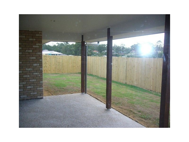 6 Camryn Court, Kallangur QLD 4503