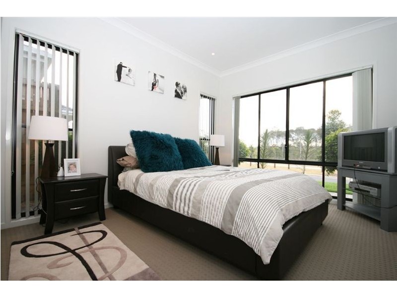 17 Planigale Crescent, North Lakes QLD 4509