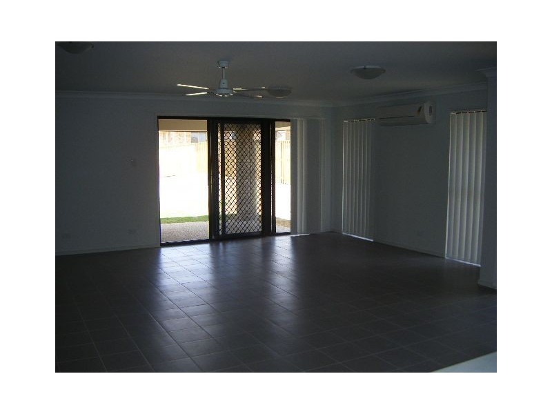 20 wakeham street, Kallangur QLD 4503