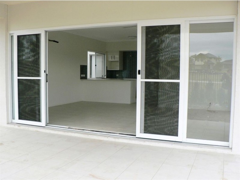 33 Merion Crescent, North Lakes QLD 4509