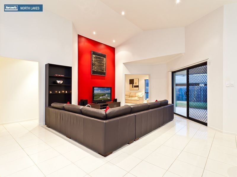 6 Burgan Place, North Lakes QLD 4509
