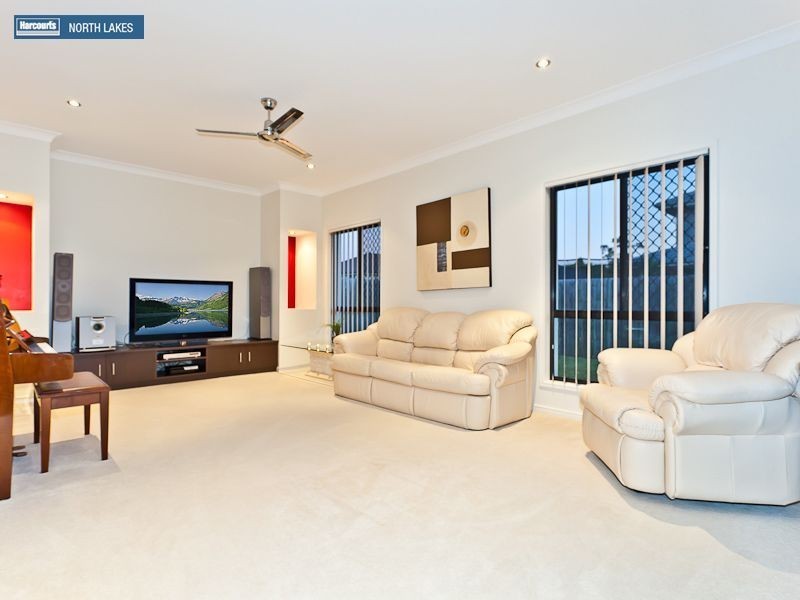 6 Burgan Place, North Lakes QLD 4509