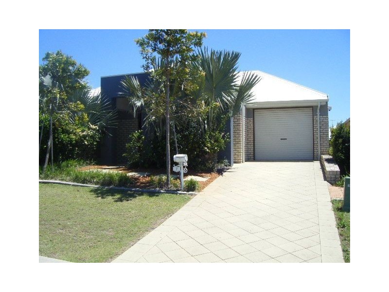 7 Douglas Circuit, North Lakes QLD 4509