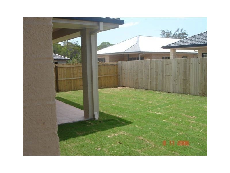 5 silkpod Court, North Lakes QLD 4509