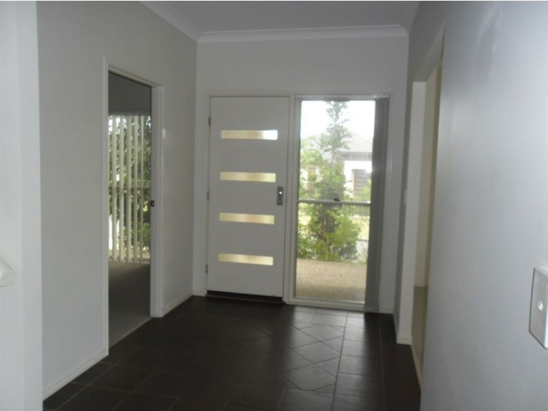 14 Glider Street, North Lakes QLD 4509