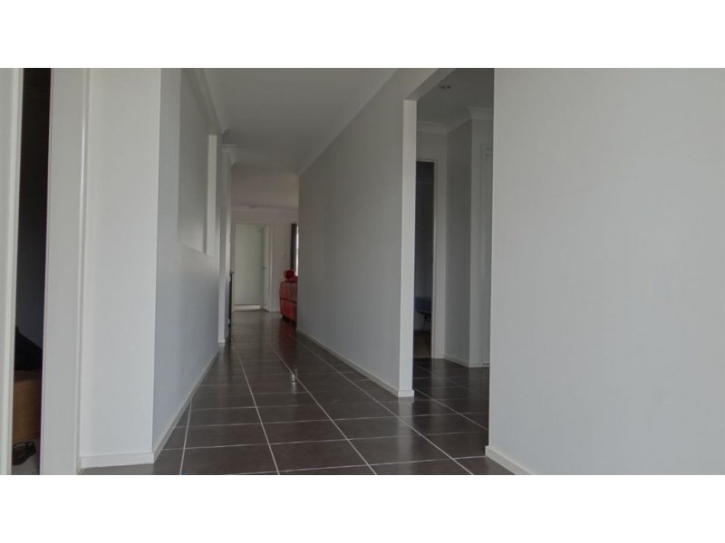 18 Merion Crescent, North Lakes QLD 4509