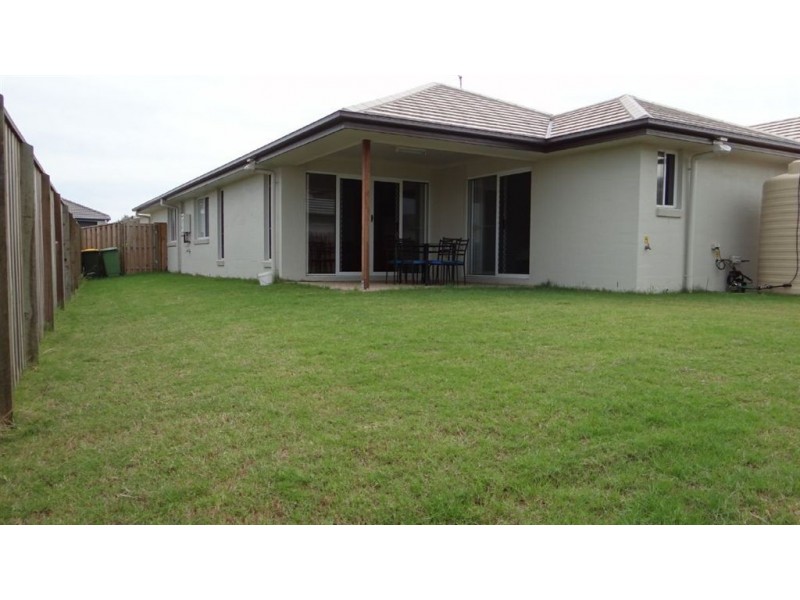 18 Merion Crescent, North Lakes QLD 4509