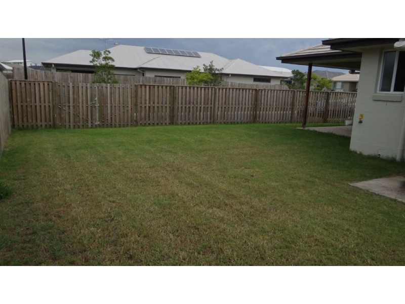 18 Merion Crescent, North Lakes QLD 4509