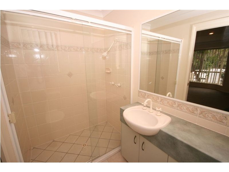 32 Alexandra Avenue, North Lakes QLD 4509