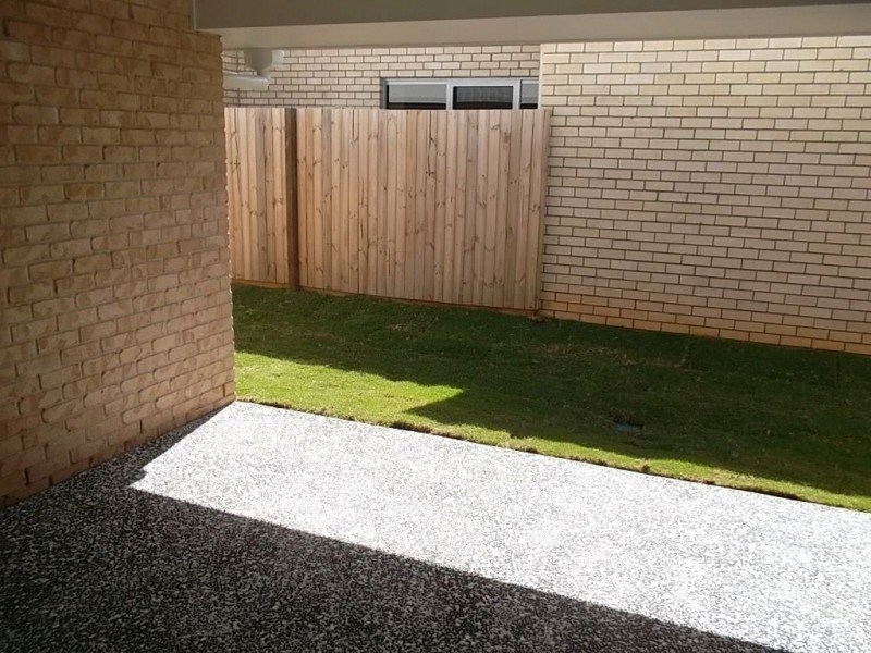 27 Bellthorpe Circuit, Kallangur QLD 4503