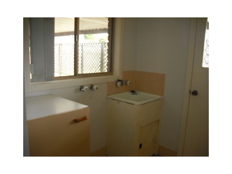 14 Diamondcrest Ave, Deception Bay QLD 4508