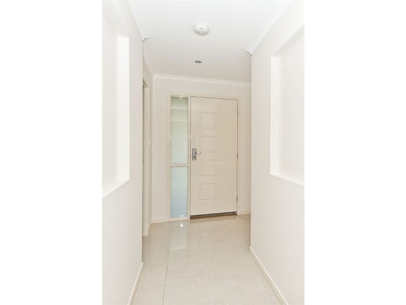 9 Windamere Street, Warner QLD 4500