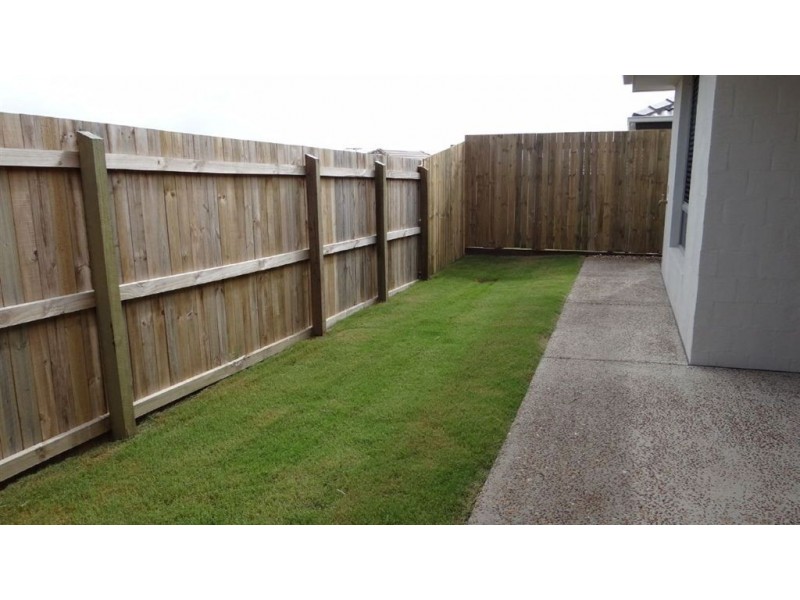 6 McIlwaith Street, North Lakes QLD 4509