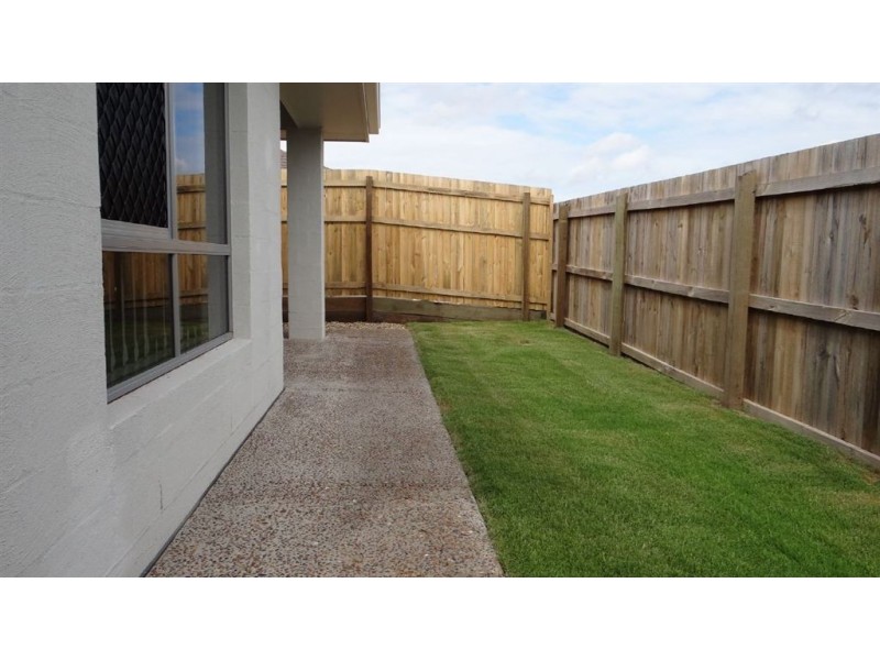 6 McIlwaith Street, North Lakes QLD 4509