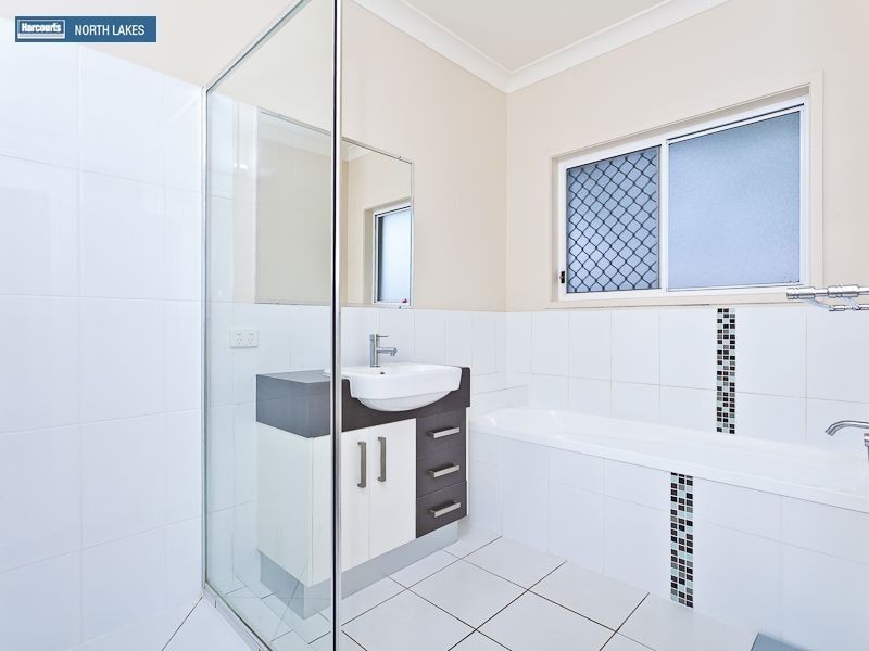 35 Echidna Parade, North Lakes QLD 4509