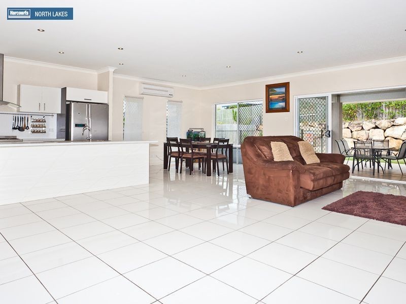 35 Echidna Parade, North Lakes QLD 4509