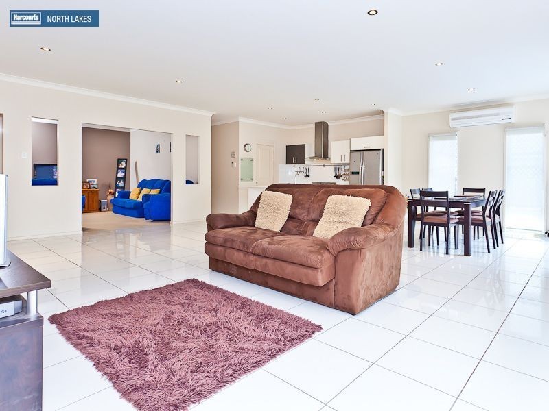 35 Echidna Parade, North Lakes QLD 4509
