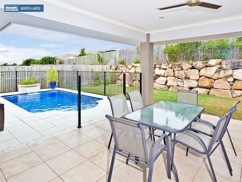 35 Echidna Parade, North Lakes QLD 4509
