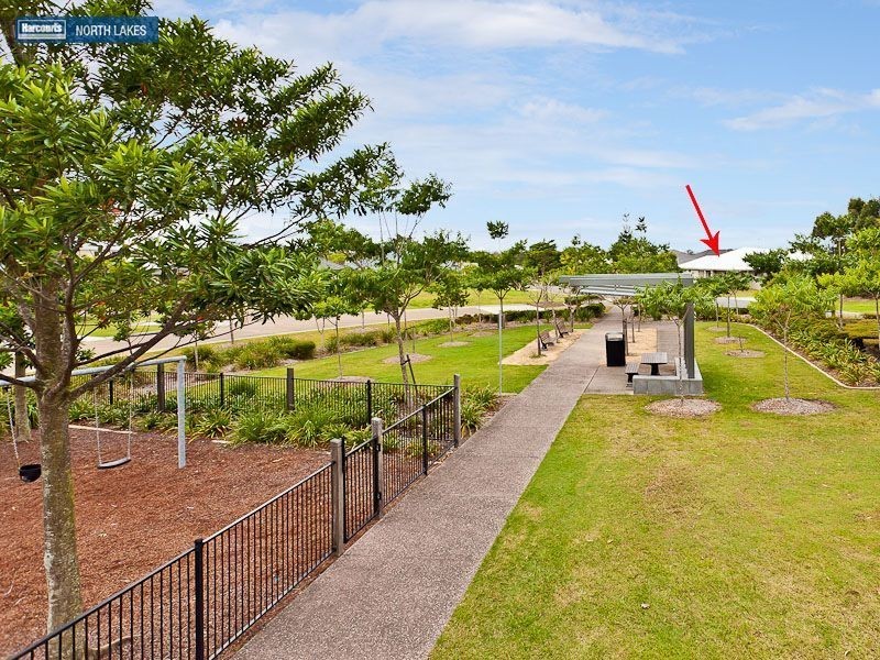 35 Echidna Parade, North Lakes QLD 4509