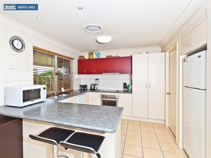 25 Brimstone Court, Kallangur QLD 4503