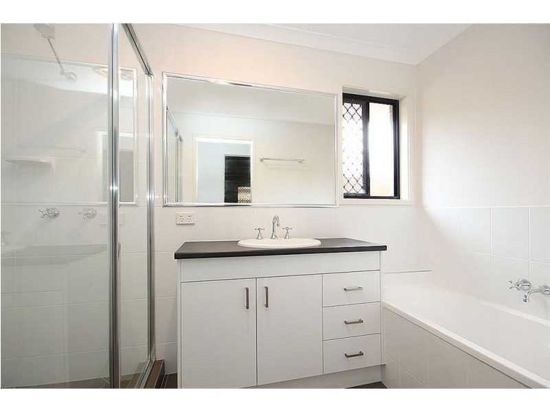 3 Native Close, Narangba QLD 4504