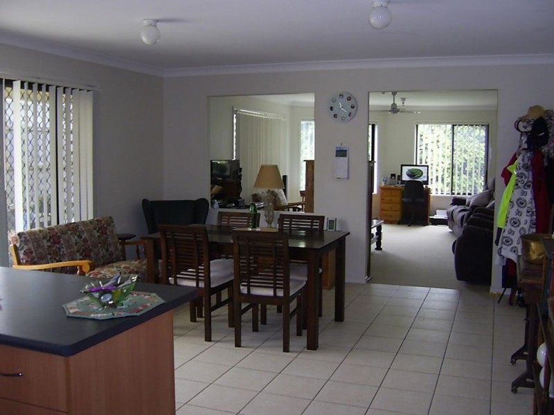 10 Willandra Parade, North Lakes QLD 4509