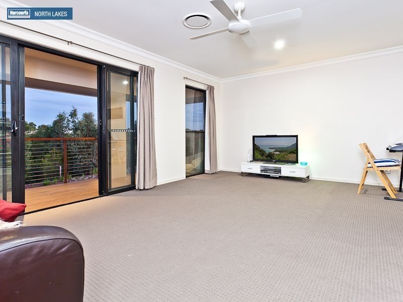 42 Nicklaus Parade, North Lakes QLD 4509
