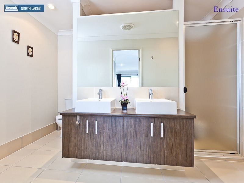 14 Planigale Crescent, North Lakes QLD 4509