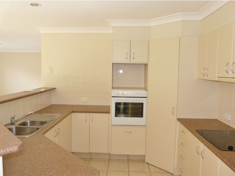 33 Heathcote Avenue, North Lakes QLD 4509