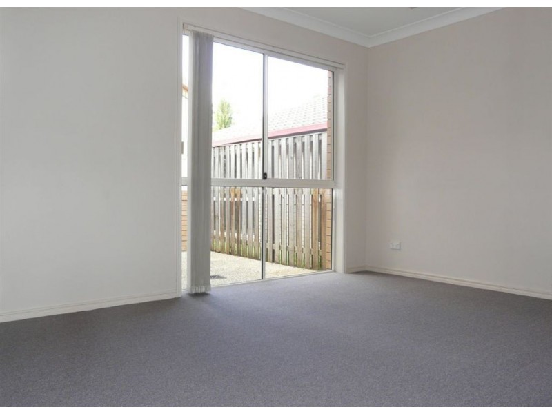 33 Heathcote Avenue, North Lakes QLD 4509