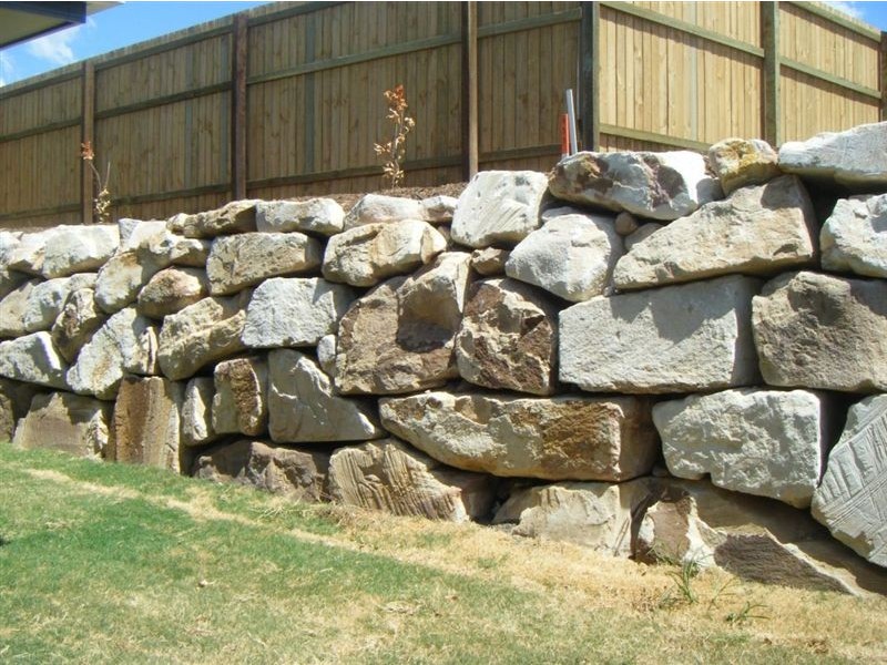 15 First Street, North Lakes QLD 4509