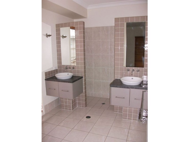 3 Grebe Circuit, North Lakes QLD 4509