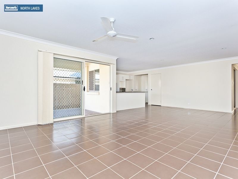 6 Montgomerie, North Lakes QLD 4509