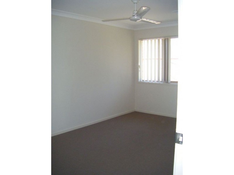 2/5 MacFarlane Street, Kippa-ring QLD 4021